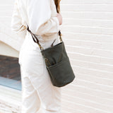 canvas bucket bag - book - Image 8