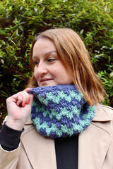 leo hooded cowl crochet kit - pattern - Image 2