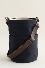 canvas bucket bag - book - Image 10